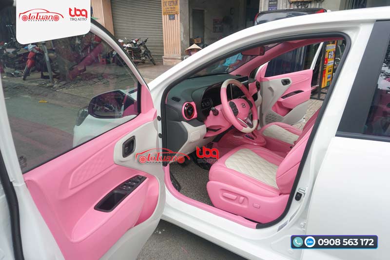 Hyundai Grand i10 2022 đổi màu nội thất hồng